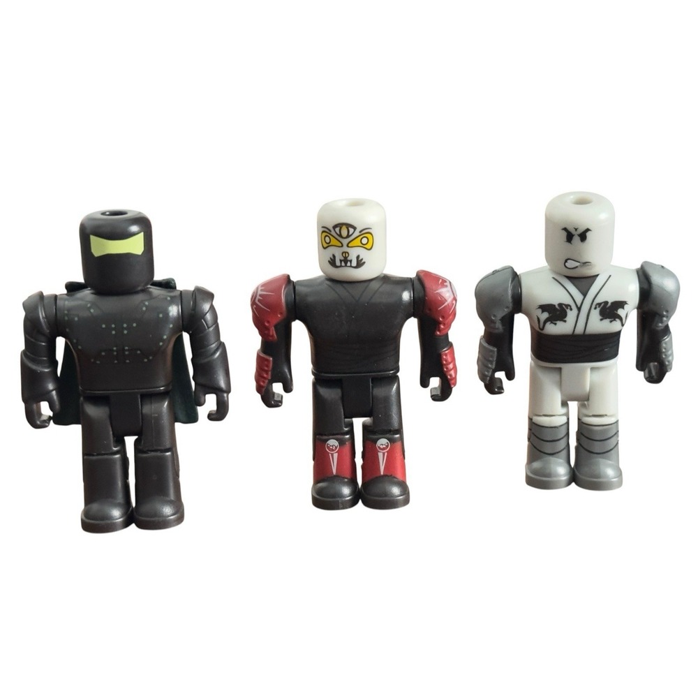 Roblox Action Figures Lot Of 11 Vampire Hunters Monsters Bat Creatures No Codes - Picture 7 of 8